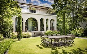 Bagatelle Gardenhouse